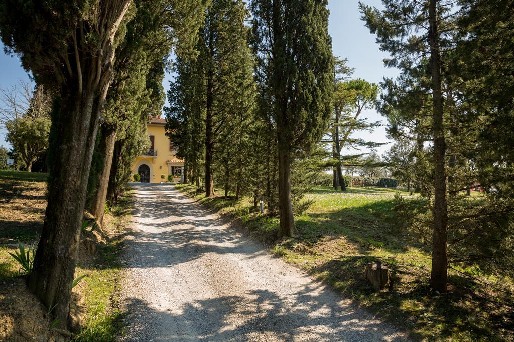 Villa Saulina ラストラ・ア・シーニャ エクステリア 写真