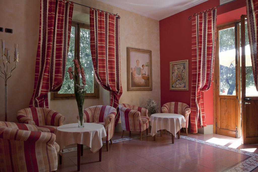 Villa Saulina ラストラ・ア・シーニャ エクステリア 写真